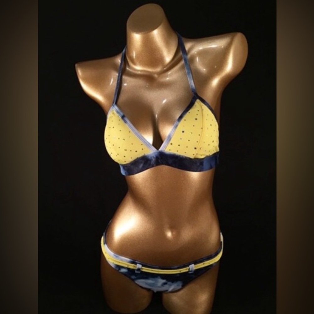 ✅ NEW ✅ Stylish Yellow and Blue Polka Dot Bikini Set